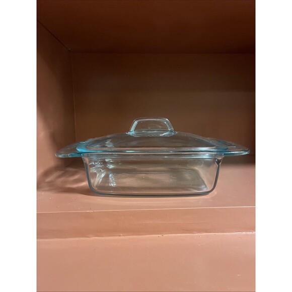 Vintage Pyrex C024 Covered Rectangle Shaped Lidded Green Tint Clear Casserole - Picture 1 of 5